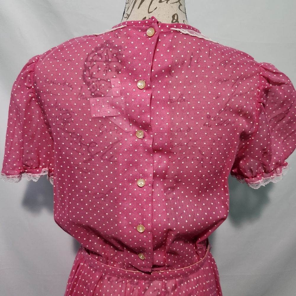 Vintage Montgomery Ward Pink Polka Dot Sheer Button Dress w Belt. Size 11. - Picture 10 of 13